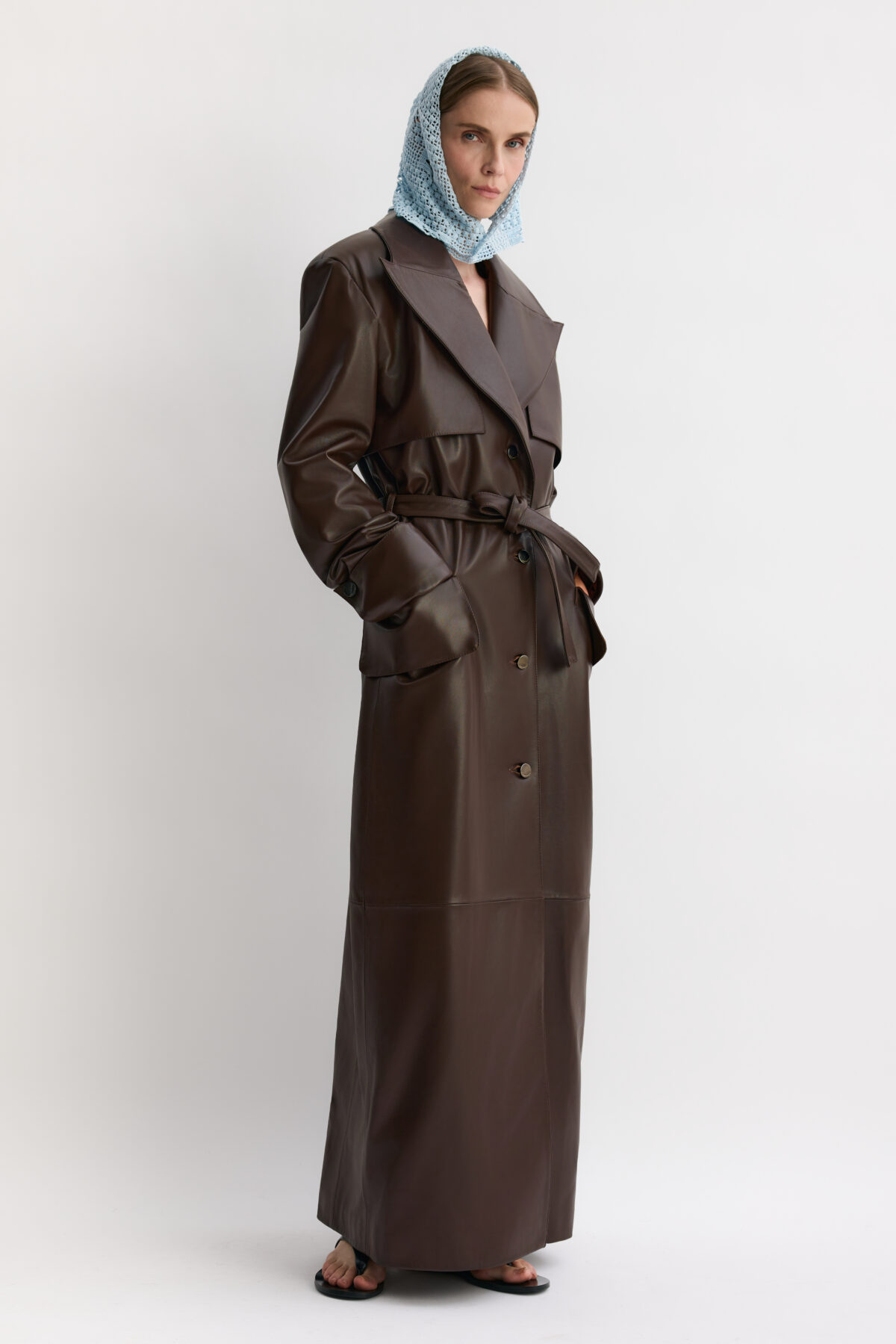 KAREN ARCANJO brązowy płaszcz ze skóry