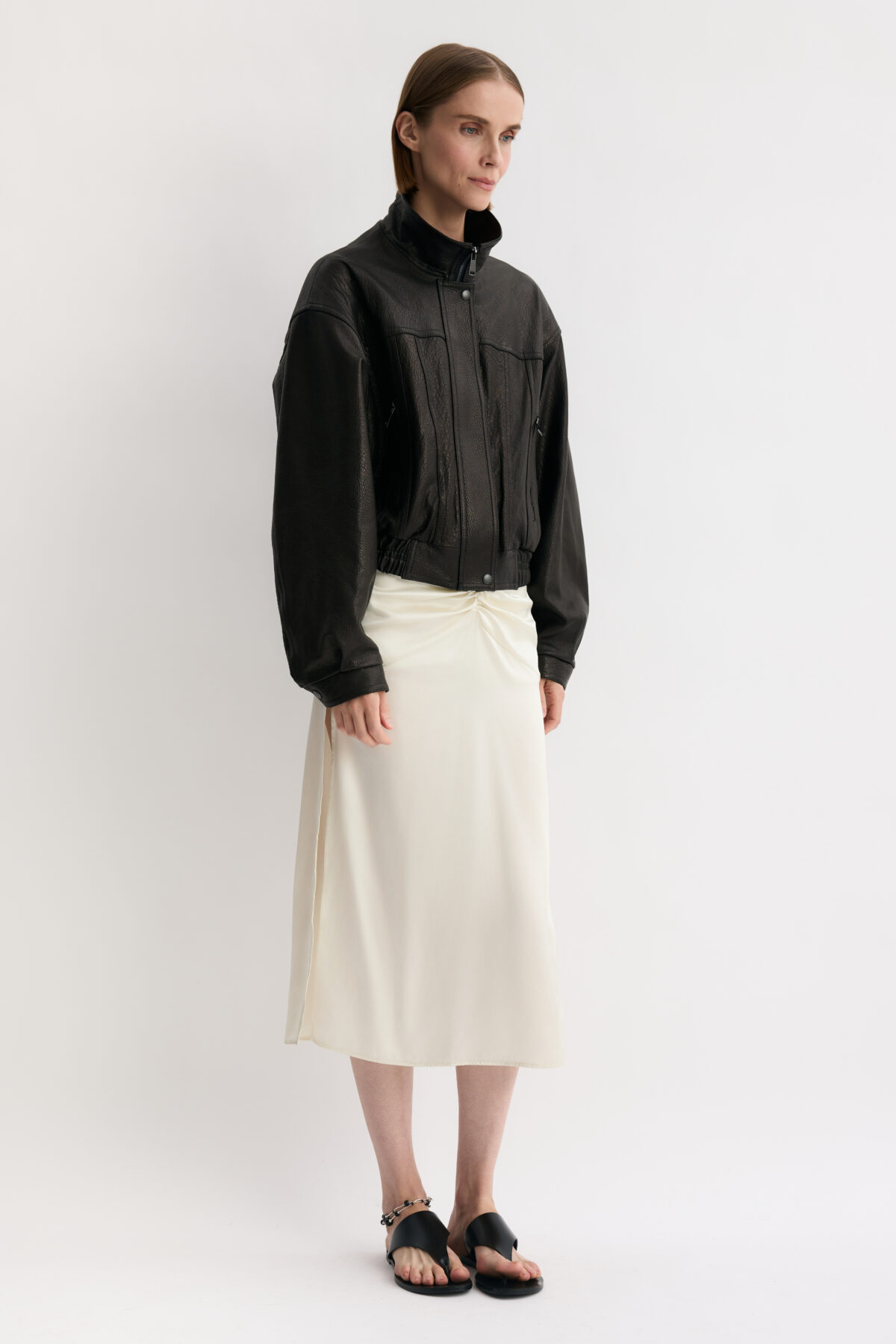 KAREN ARCANJO krotka kurtka ze skory