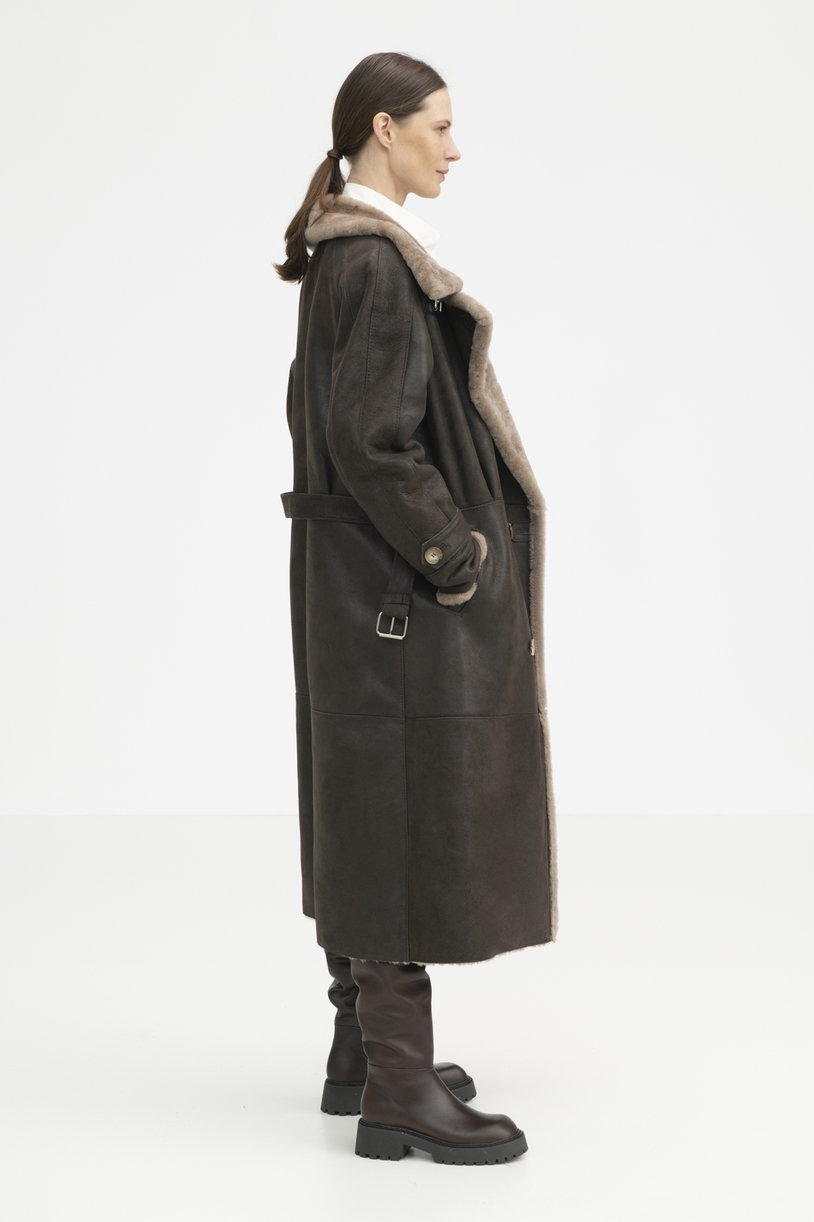 Kożuch maxi czekoladowy Karen Arcanjo Kożuch maxi w kolorze brązowym