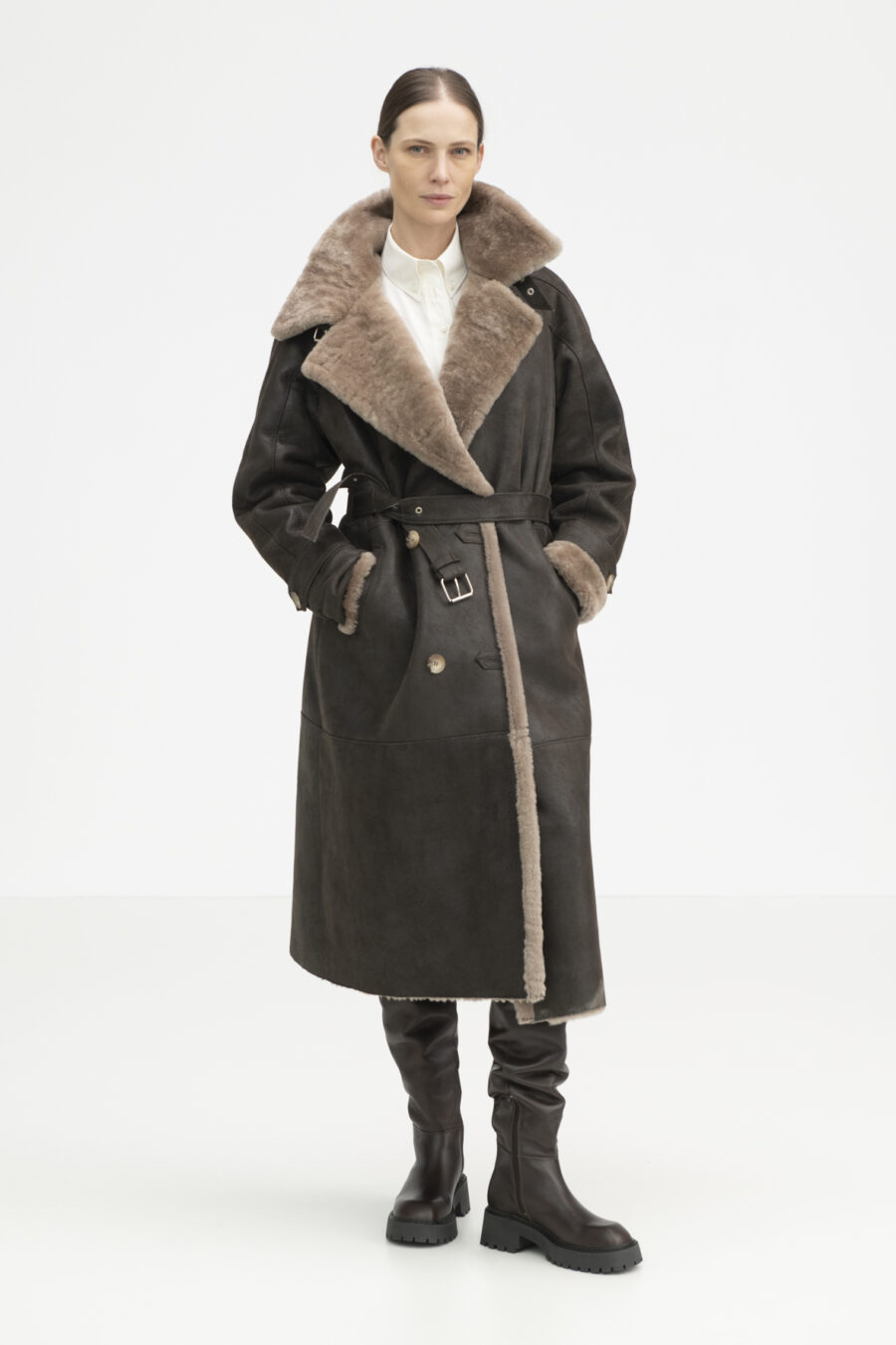 Kożuch Jordan w odcieniu czekoladowym